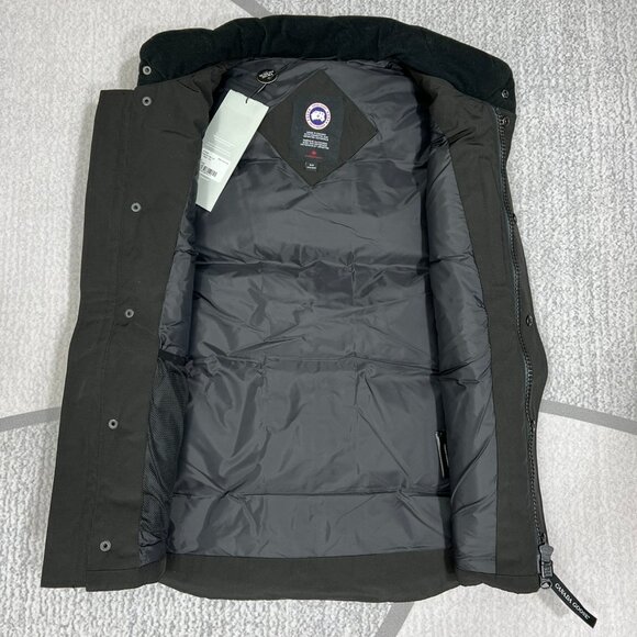 Canada Goose Black Puffer Vest - Picture 3 of 7